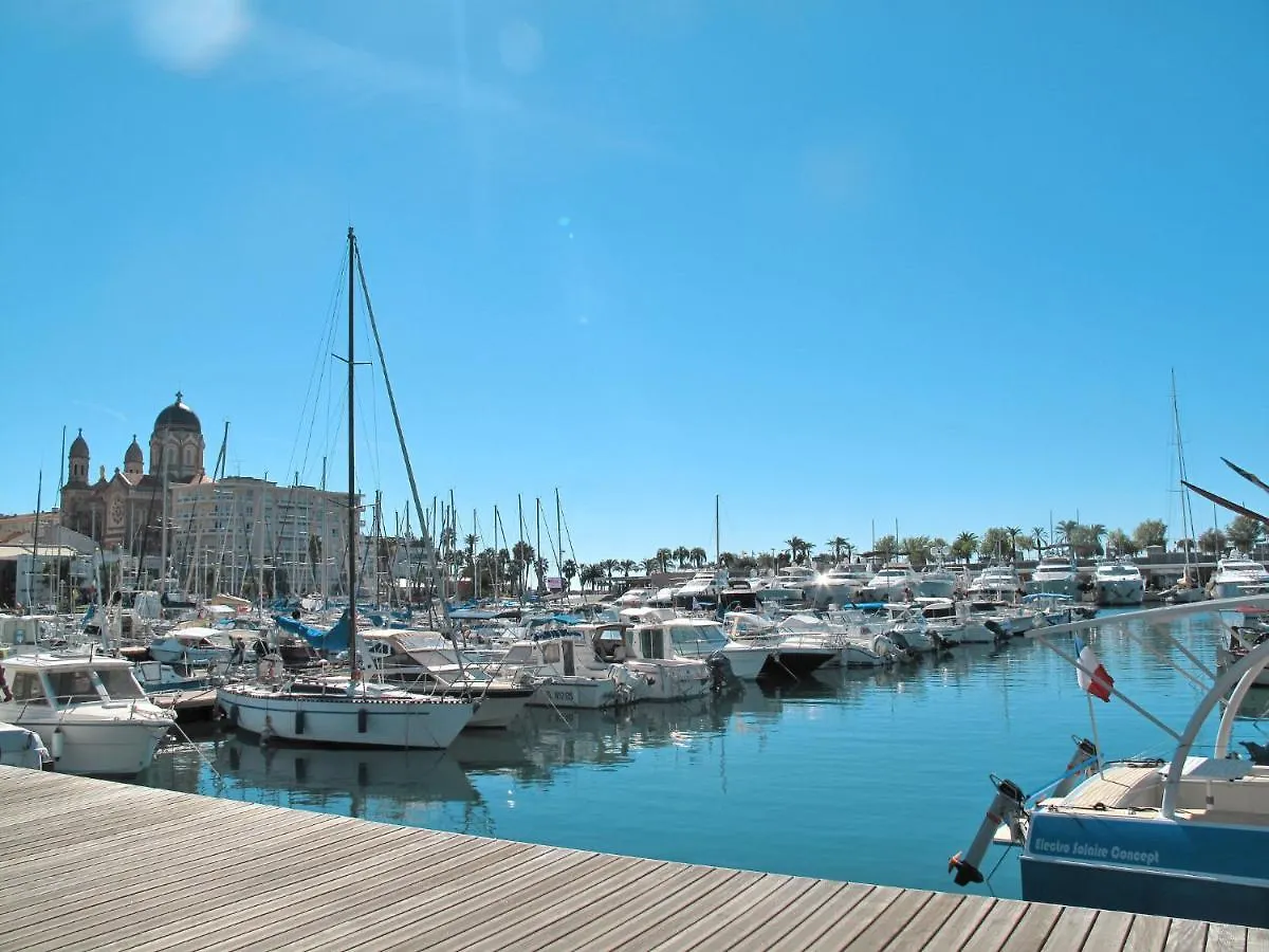 Apartment Residence Villa Toscane By Interhome Saint-Raphael   Saint-Raphael (Var)